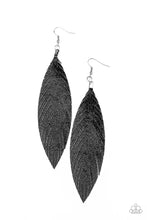 Load image into Gallery viewer, Feather Fantasy - Black Earring 2732E