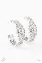 Load image into Gallery viewer, Exquisite Expense - Silve Earring 2562E