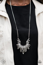 Load image into Gallery viewer, Leave it to LUXE - Silver Necklace 1349n