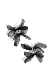 Load image into Gallery viewer, Cosmopolitan Charisma - Black Earring 2932e