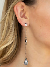 Load image into Gallery viewer, When Ir REIGNS - Black Earring 2687E
