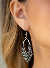 Load image into Gallery viewer, Tour de Force - Silver Earring 2662E