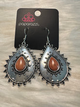 Load image into Gallery viewer, Desert Drama - Brown Earring