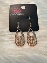 Load image into Gallery viewer, Always Be VINE. - Rose Gold Earring 2547E
