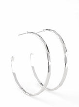 Load image into Gallery viewer, Geo Edge - Silver Earring 2566E
