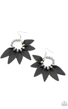 Load image into Gallery viewer, FLOWER CHILD FEVER  - Black Earring