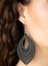 Load image into Gallery viewer, Coachella Gardens - Black Earring 2676E
