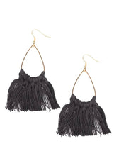 Load image into Gallery viewer, Tassel Treat - Black Earring 2716