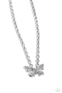 Midair Monochromatic- Silver Necklace 1082n