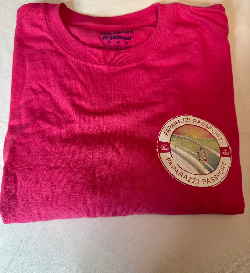 T - Shirt - Size Medium/ Pre Loved