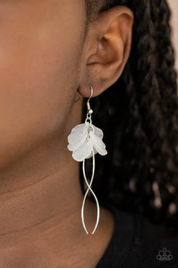 Let’s Keep It Ethereal - White Earring 2785E