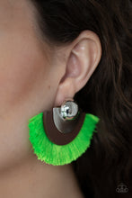 Load image into Gallery viewer, Fan The FLAMBOYANCE - Green Earring 2682E