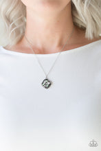 Load image into Gallery viewer, Speaking Of Timeless - Green Necklace 1088n