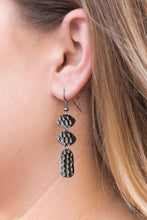 Load image into Gallery viewer, Nine to Hive - Black Earring 2666E