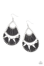 Load image into Gallery viewer, Samba Scene - Black Earring 2851e