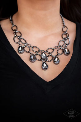 Show - Stopping Shimmer - Black Necklace 1245N