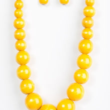 Load image into Gallery viewer, Effortlessly Everglades - Yellow Necklace 901N