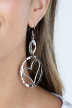 Load image into Gallery viewer, Enchanting Echo - Silver Earring 2912e