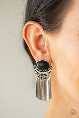 Moonstone Season - Black Earring 2694E