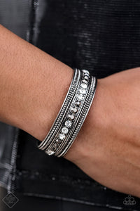 Jammin Jungle & Empress Etiquette - Silver Necklace and Bracelet Set