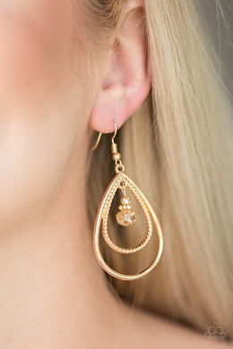 REIGN On My Parade - Gold Earring 2707e