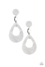 Load image into Gallery viewer, Beach Oasis - White Earring 43E