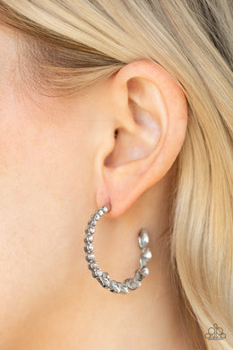 Prime Time Princess - White Earring 2510e