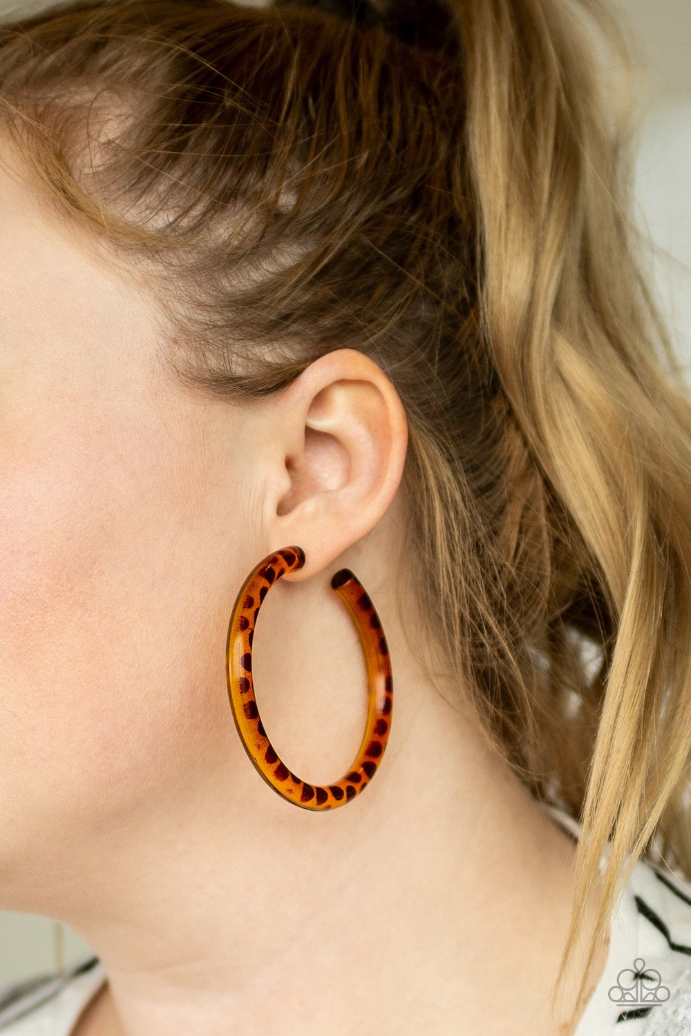 Miami Minimalist - Brown Earring 7E