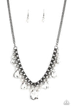 Load image into Gallery viewer, Knockout Queen - Black Necklace 1316n