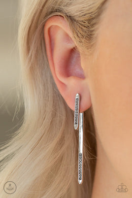 Very Important  VIXEN - Silver Earring 2771E