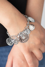 Load image into Gallery viewer, Trinket Tranquility - White Bracelet 1667B