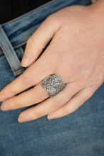 Load image into Gallery viewer, Scandalous Shimmer - Silver Ring 3049R