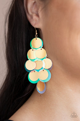 Sequin Seeker - Gold Earring 2841e