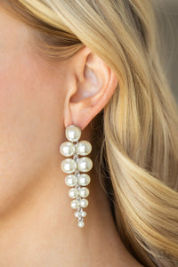 Totally Tribeca - White Earring 2686E