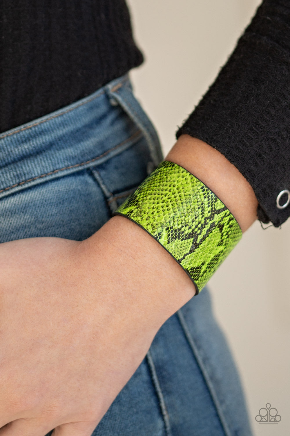 It’s a Jungle Out There - Green Bracelet 1660b