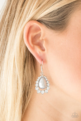 Regal Renewal - Silver Earring