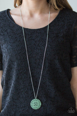 Midsummer Musical - Green Necklace 1115N
