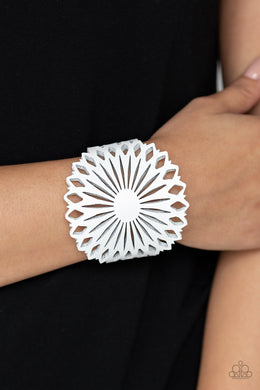 Wildflower Garden - White Bracelet 1678B
