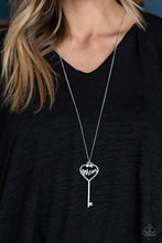 Load image into Gallery viewer, The Key To Mom Heart - Multi Necklace