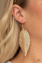 Load image into Gallery viewer, Lookin For Flight - Gold Earring 2645E