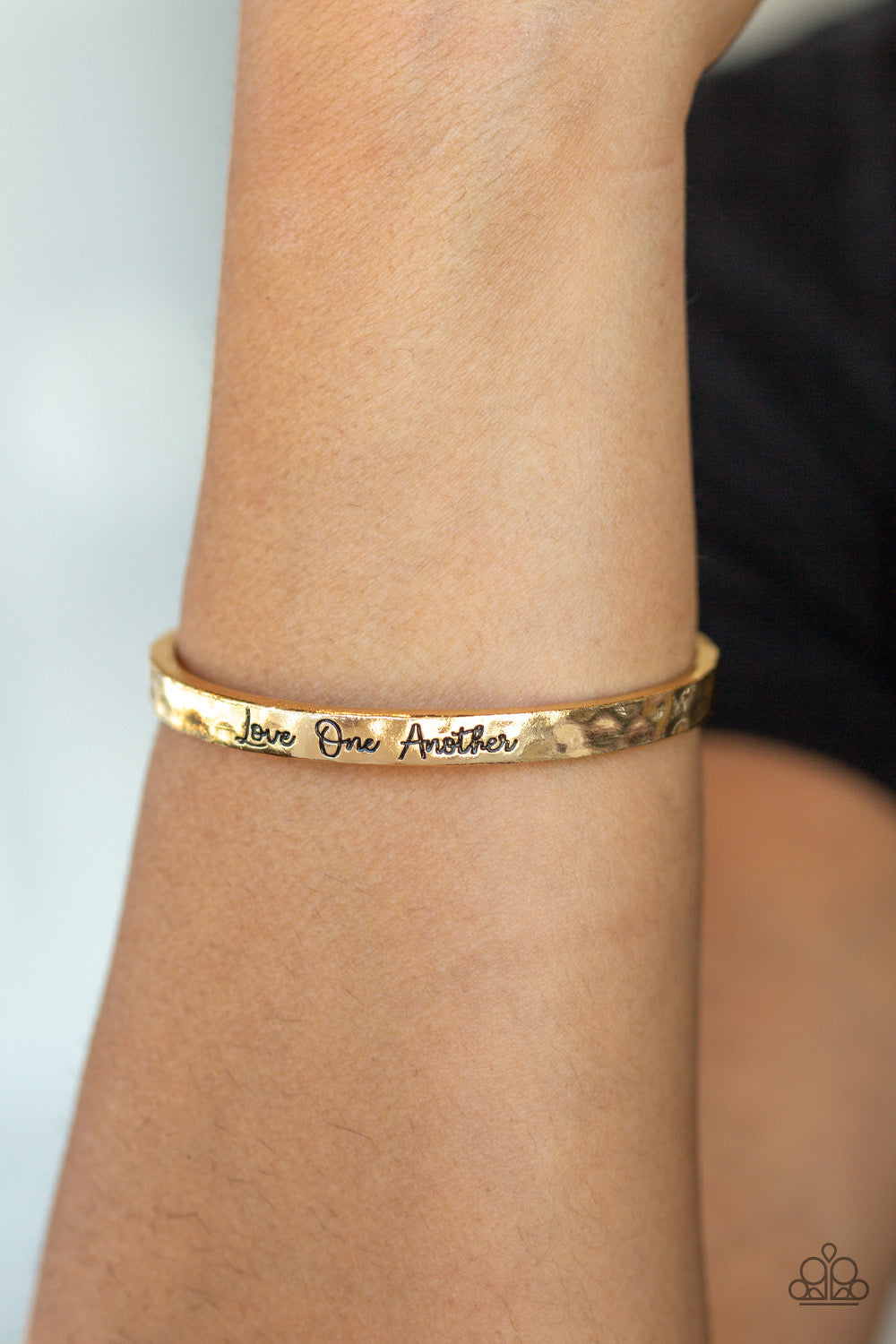 Love One Another - Gold Bracelet 1675B