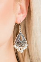 Load image into Gallery viewer, Gracefully Gatsby - Silver Earring 2648E