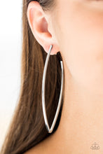 Load image into Gallery viewer, Nothing But Trouble - Silver Earring 10e