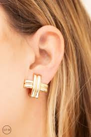 Couture Crossover - Gold  Earring