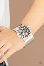 Load image into Gallery viewer, Fashionmanger - Silver Bracelet