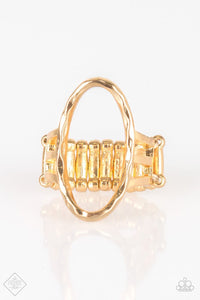 Center Chic - Gold Ring