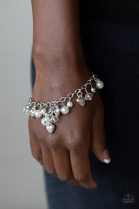 Vintage Heartthrob & Heart Heaven - White Necklace and Bracelet Set 1231N